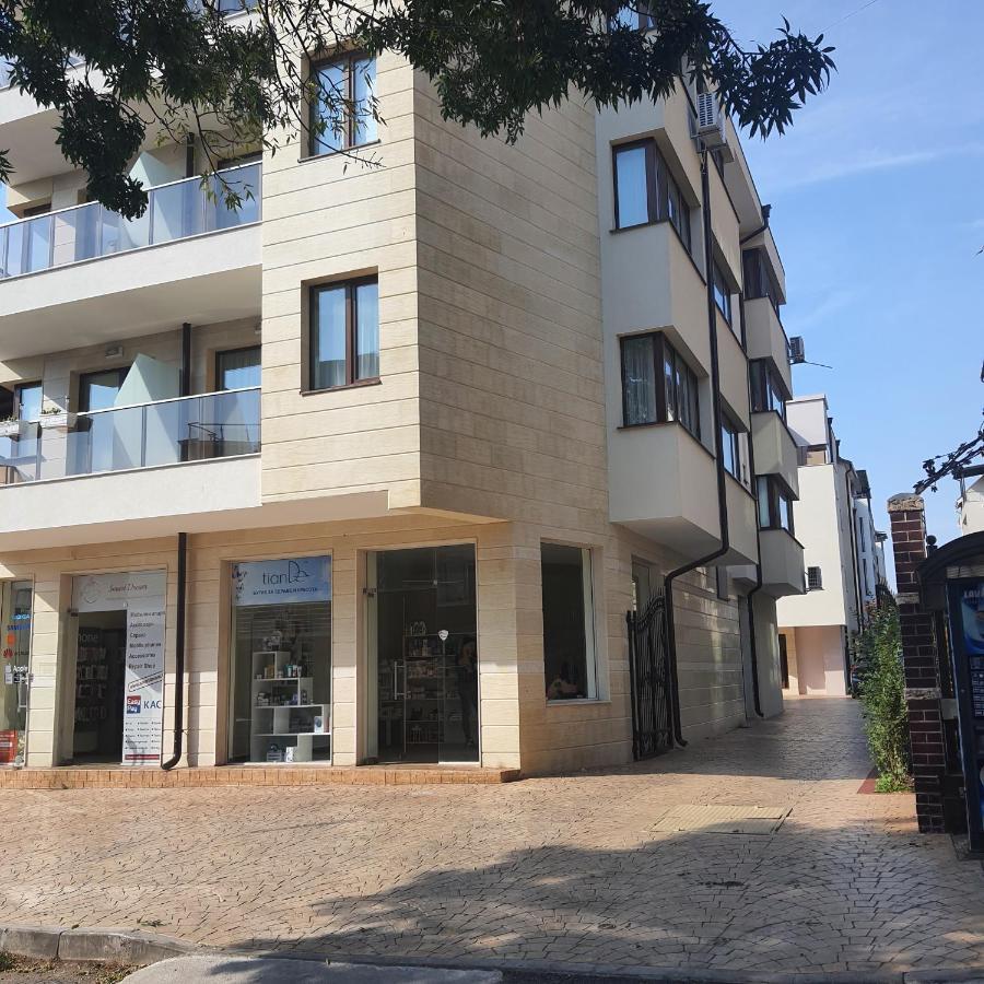 Апартамент Иванови Сарафово Burgas Ngoại thất bức ảnh