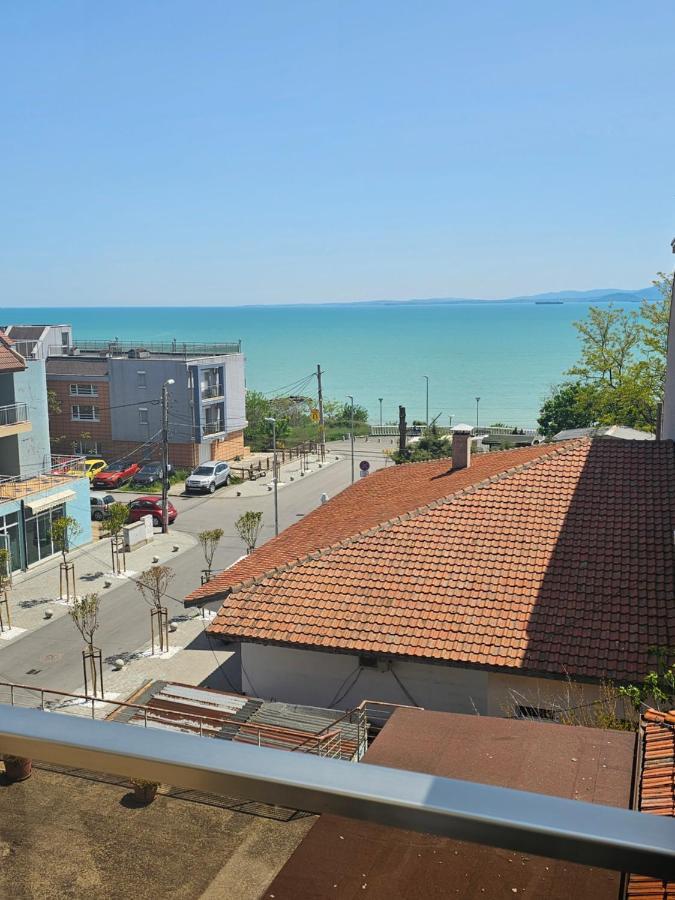 Апартамент Иванови Сарафово Burgas Ngoại thất bức ảnh