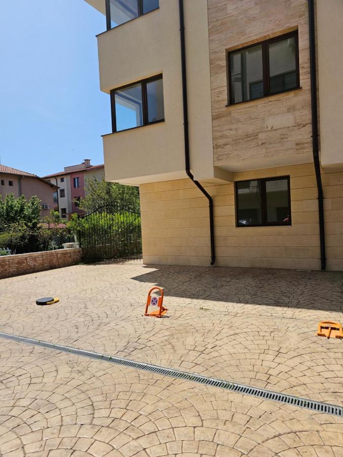 Апартамент Иванови Сарафово Burgas Ngoại thất bức ảnh