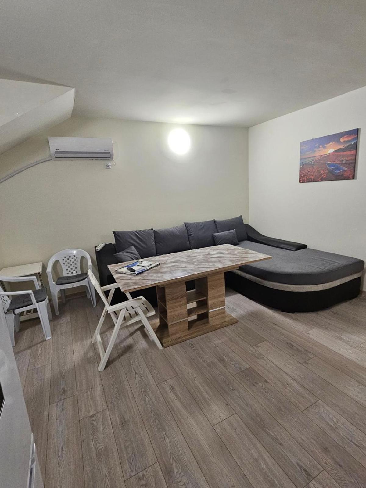 Апартамент Иванови Сарафово Burgas Ngoại thất bức ảnh
